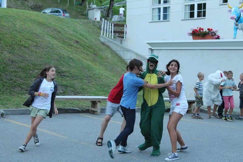 Village Camps International Summer Camp Leysin, Switzerland 2025-08-09 https://www.villagecamps.com/journals_admin/images/699-34-petting zoo (151).jpg